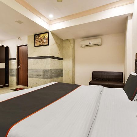Super Hotel O Ratnam Palace Udaipur Eksteriør billede